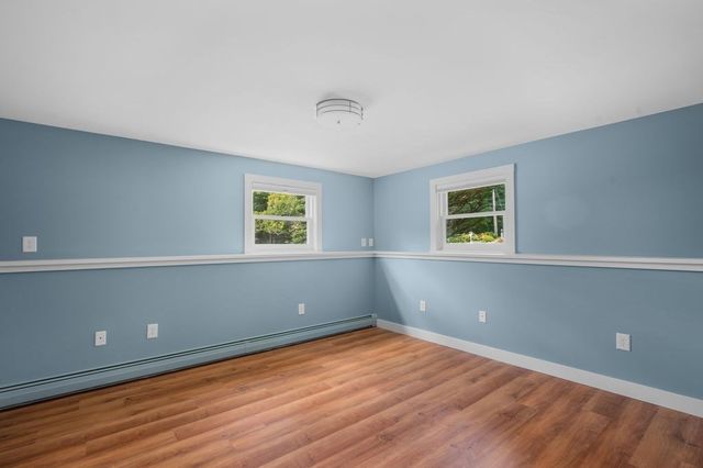 4 Fern Avenue, Amesbury, MA 01913