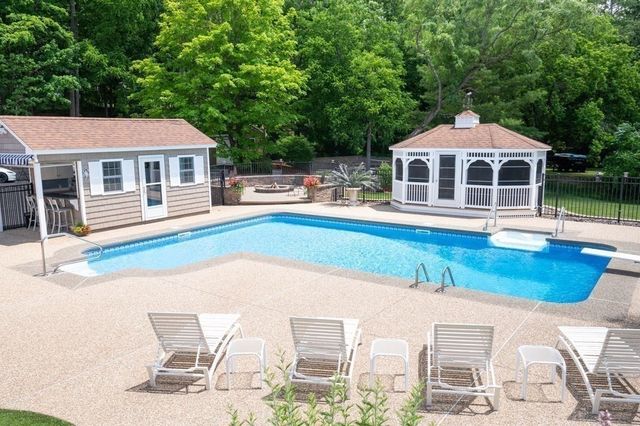 4 Fern Avenue, Amesbury, MA 01913