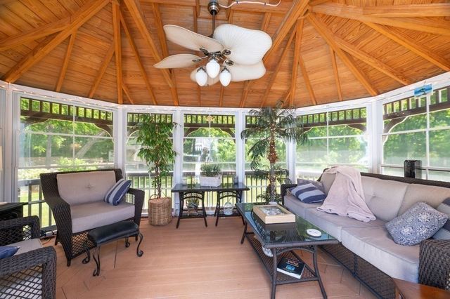 4 Fern Avenue, Amesbury, MA 01913