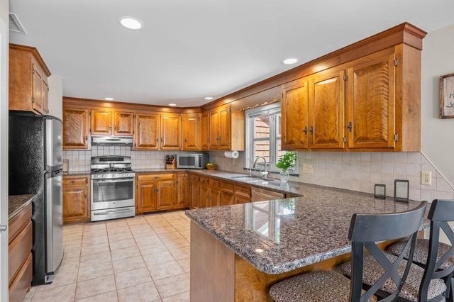 4 Fern Avenue, Amesbury, MA 01913
