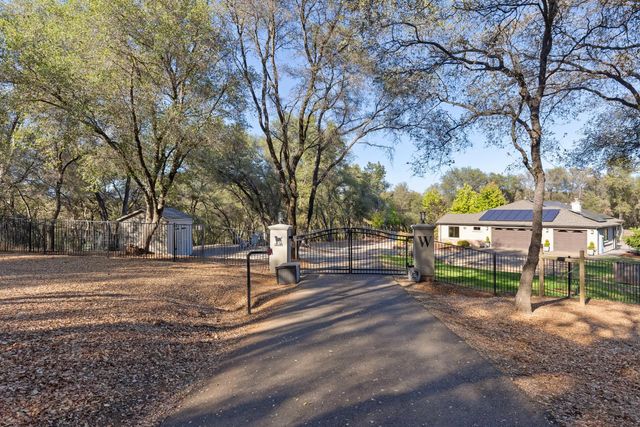 11210 Valle Vista Ct, Auburn, CA 95603