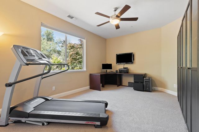 11210 Valle Vista Ct, Auburn, CA 95603