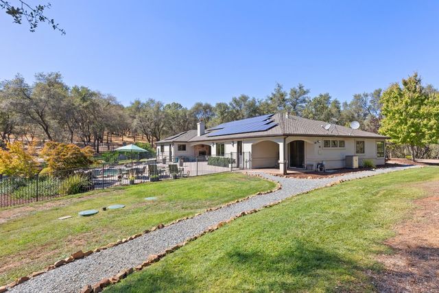 11210 Valle Vista Ct, Auburn, CA 95603