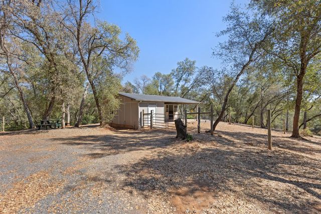 11210 Valle Vista Ct, Auburn, CA 95603