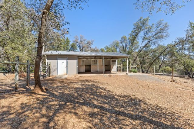 11210 Valle Vista Ct, Auburn, CA 95603
