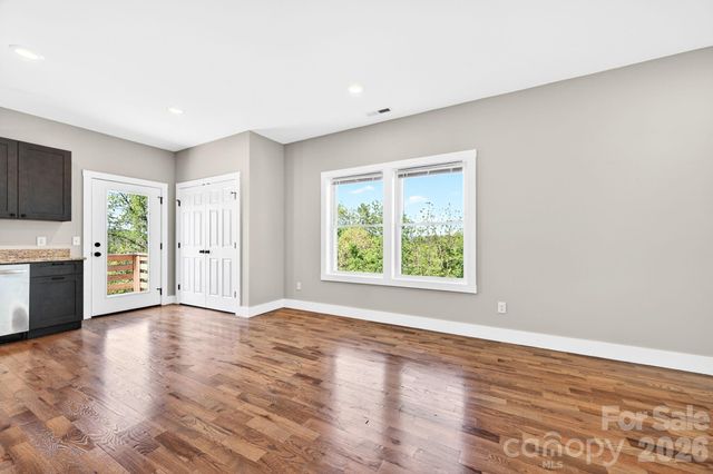 30 and 32 View Street, Asheville, NC 28804