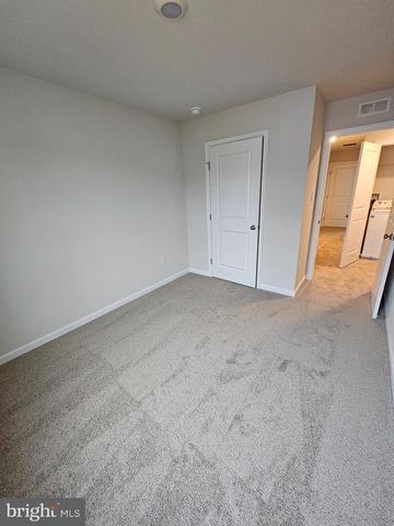 4 ELLIOT LN, Westampton, NJ 08060