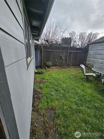 700 S 6th Street, Kelso, WA 98626