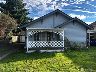 700 S 6th Street, Kelso, WA 98626