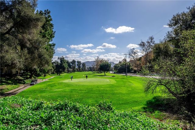 4023 Pala Mesa Oaks, Fallbrook, CA 92028