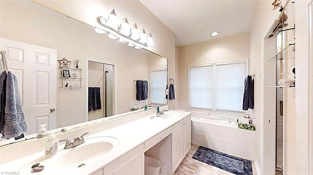 4495 Asbury Place Drive, Clemmons, NC 27012