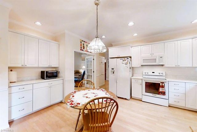 4495 Asbury Place Drive, Clemmons, NC 27012