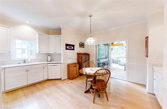 4495 Asbury Place Drive, Clemmons, NC 27012