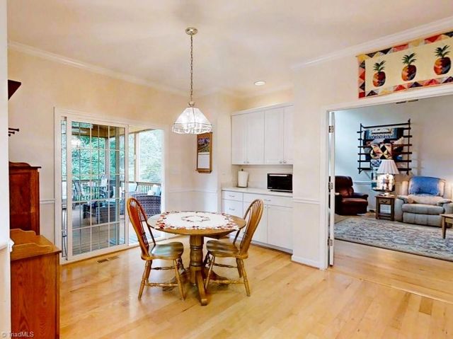 4495 Asbury Place Drive, Clemmons, NC 27012