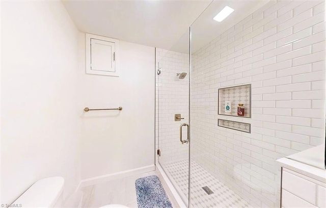 4495 Asbury Place Drive, Clemmons, NC 27012