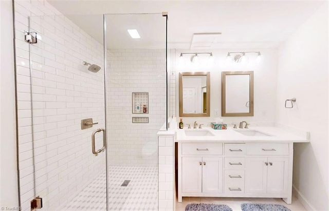 4495 Asbury Place Drive, Clemmons, NC 27012