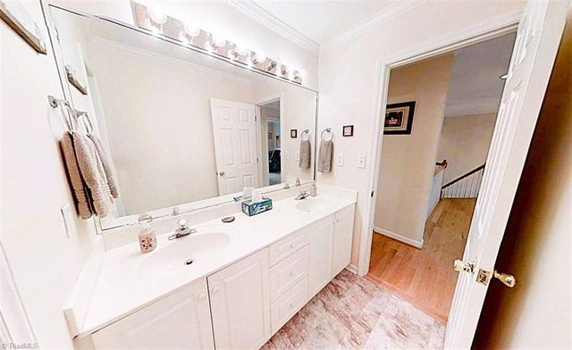 4495 Asbury Place Drive, Clemmons, NC 27012