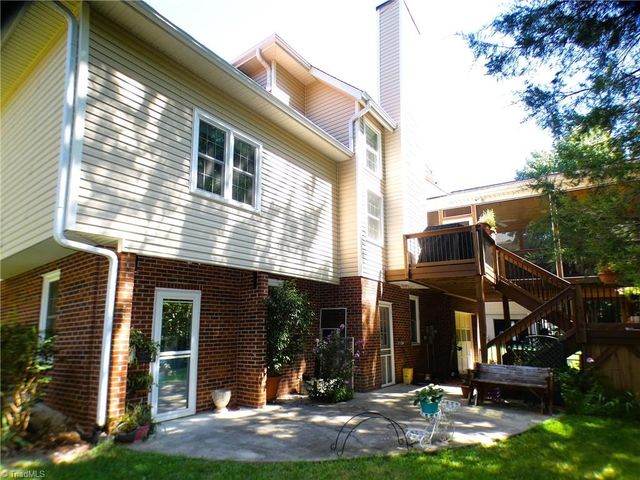 4495 Asbury Place Drive, Clemmons, NC 27012