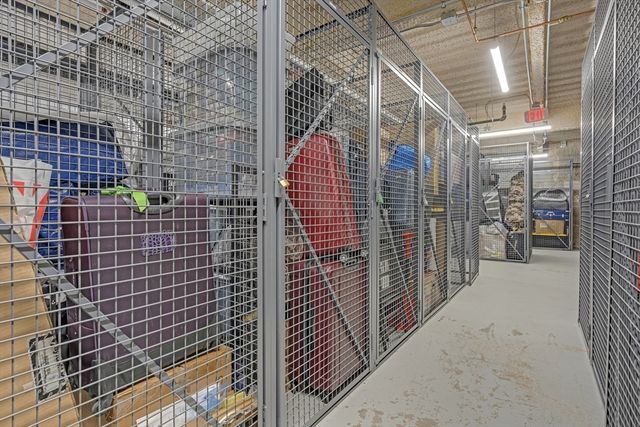 30 Penniman Rd PH702, Boston, MA 02134