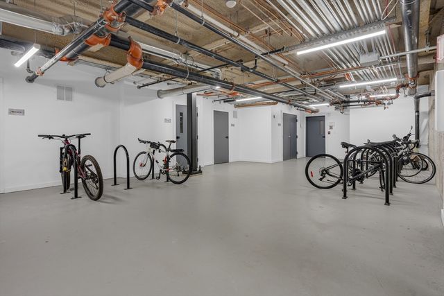 30 Penniman Rd PH702, Boston, MA 02134