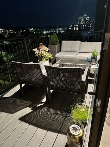 30 Penniman Rd PH702, Boston, MA 02134