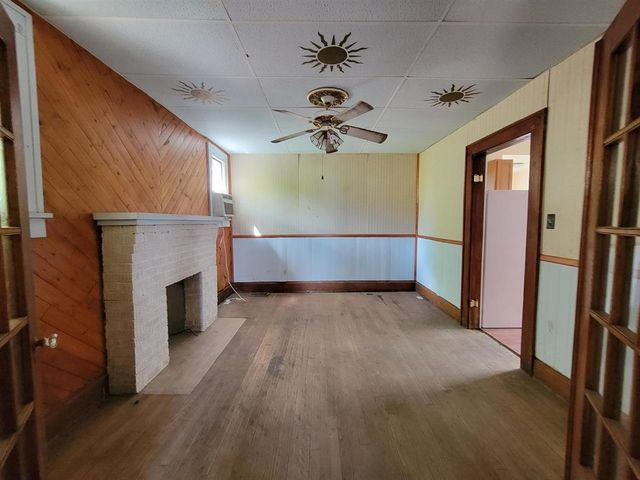 1922 Adams Avenue, Huntington, WV 25704