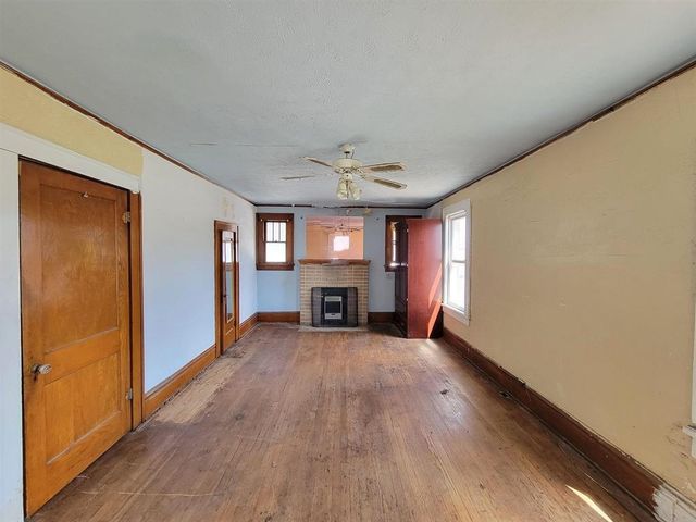 1922 Adams Avenue, Huntington, WV 25704