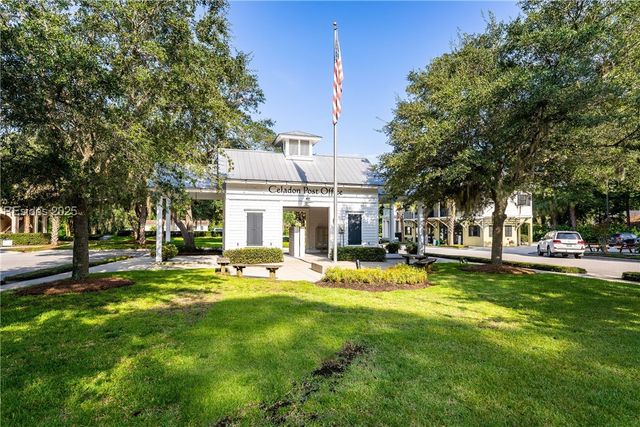 2 Veridian Park W, Beaufort, SC 29907