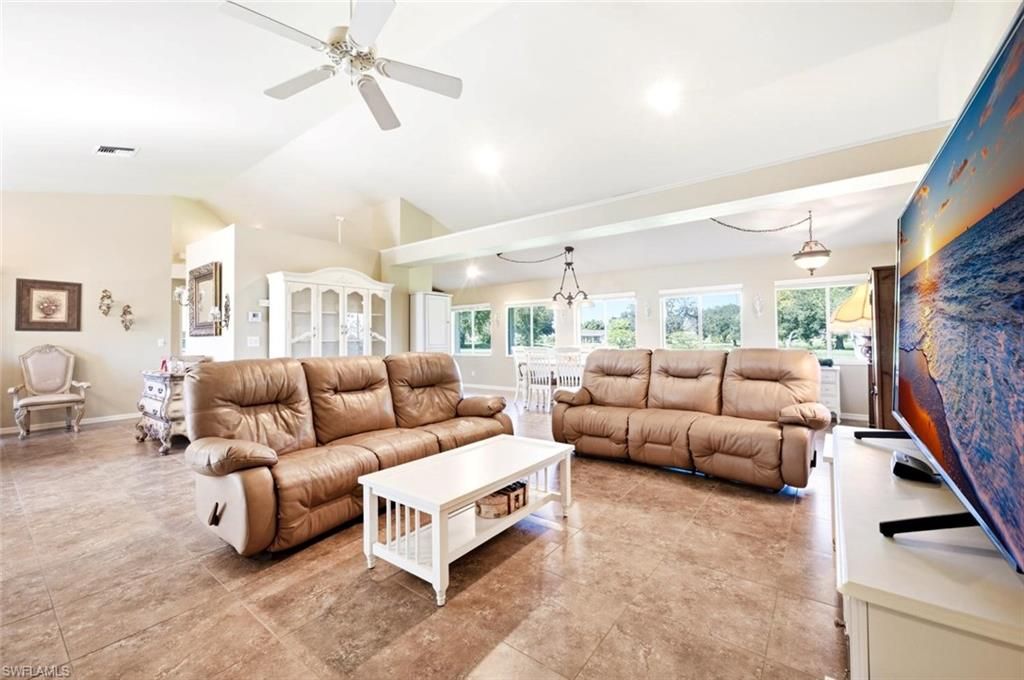 112 Bordeaux CT, NAPLES, FL 34112 — photo 5