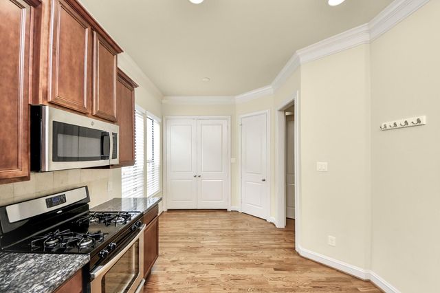 5617 Kiam Street A, Houston, TX 77007