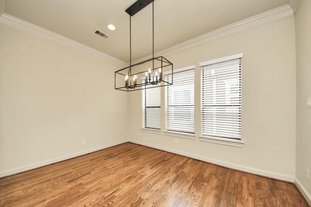 5617 Kiam Street A, Houston, TX 77007