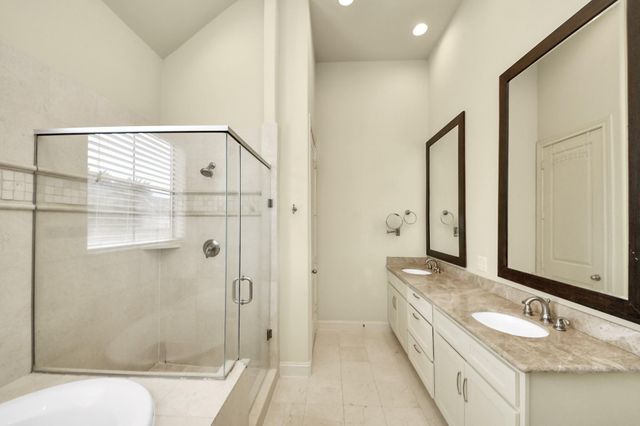 5617 Kiam Street A, Houston, TX 77007