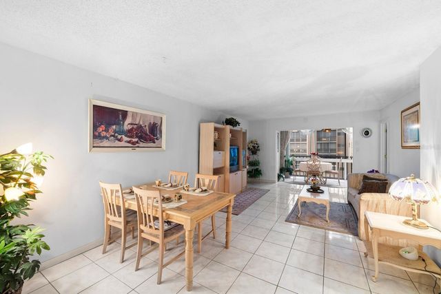 1243 S MARTIN LUTHER KING JR AVENUE B405, Clearwater, FL 33756