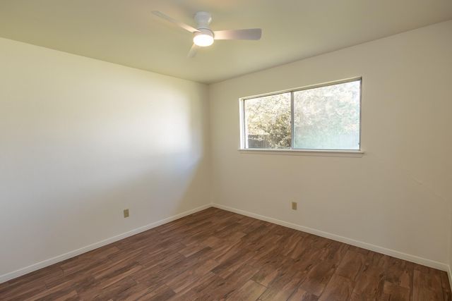 9011 Grape Street, Houston, TX 77036