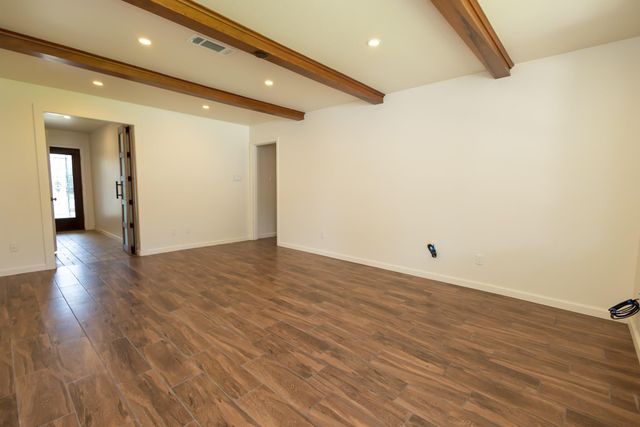 9011 Grape Street, Houston, TX 77036