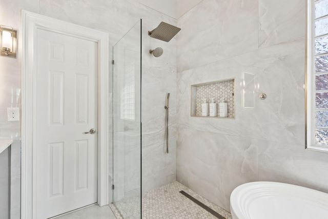 1506 Lucas Isle Court, Hanahan, SC 29410