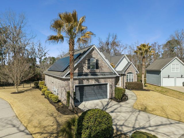 1506 Lucas Isle Court, Hanahan, SC 29410