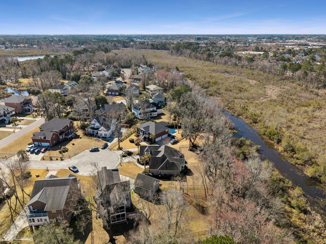 1506 Lucas Isle Court, Hanahan, SC 29410