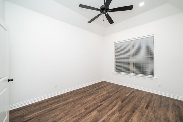 1431 Page Valley Cir, Longview, TX 75601