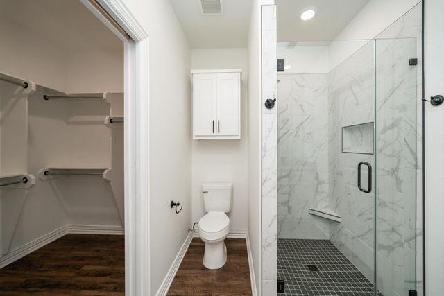 1431 Page Valley Cir, Longview, TX 75601