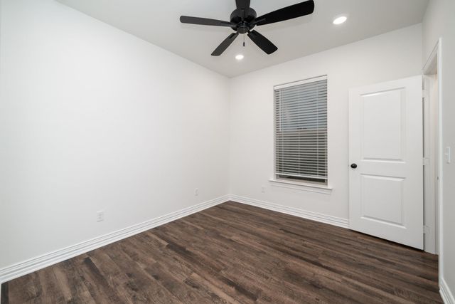 1431 Page Valley Cir, Longview, TX 75601