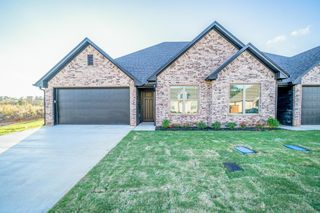 1431 Page Valley Cir, Longview, TX 75601
