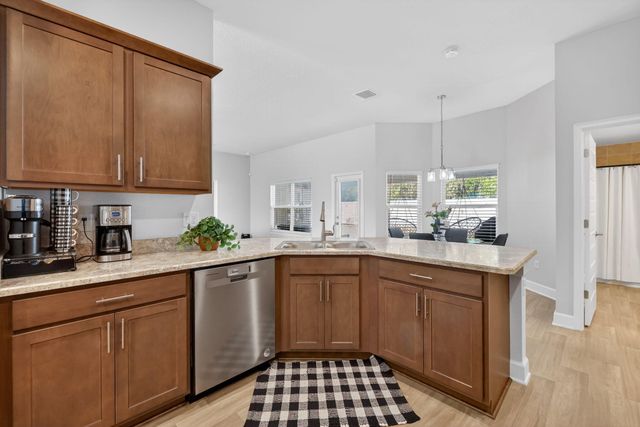 5462 NW Scepter Dr, Port St. Lucie, Port St Lucie, FL 34983