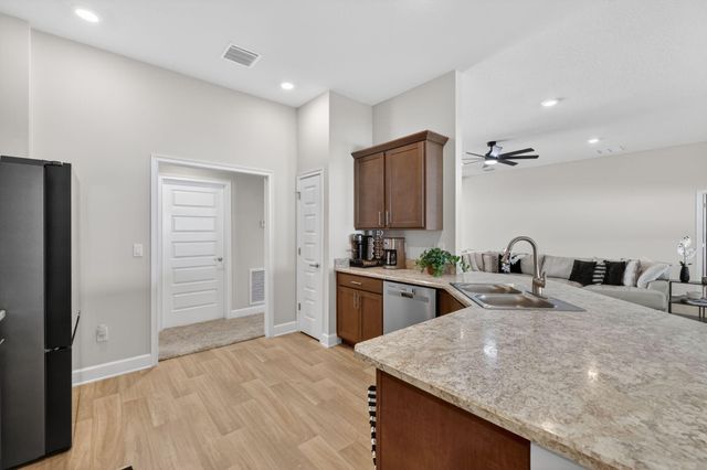 5462 NW Scepter Dr, Port St. Lucie, Port St Lucie, FL 34983