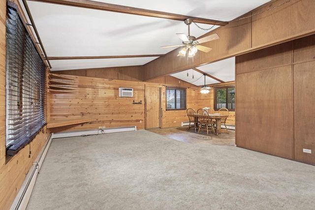 10168 N Amber Trail, Edgerton, WI 53534