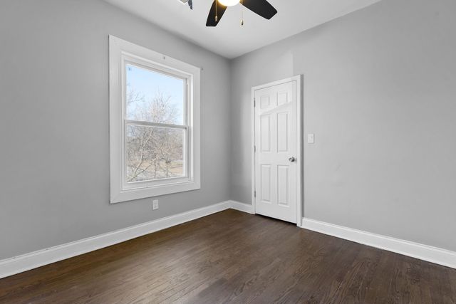 2009 W Garfield Boulevard, Chicago, IL 60636