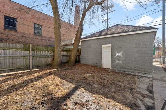 2009 W Garfield Boulevard, Chicago, IL 60636