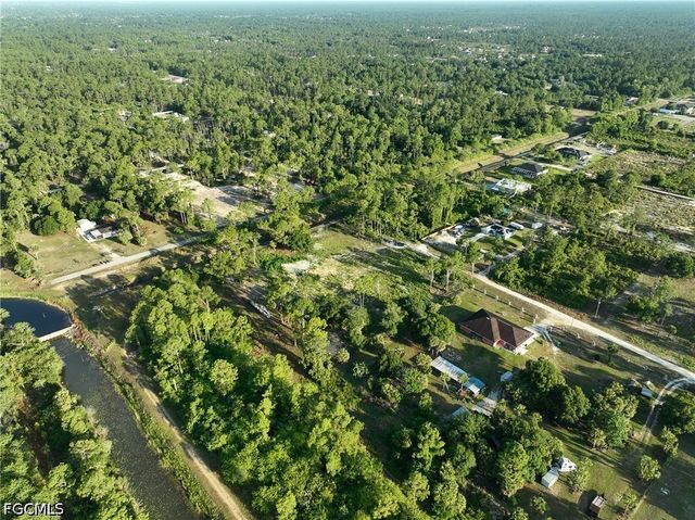 7969 Canal TER, Labelle, FL 33935