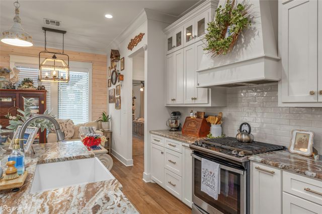 345 Newport Lane, Benton, LA 71006