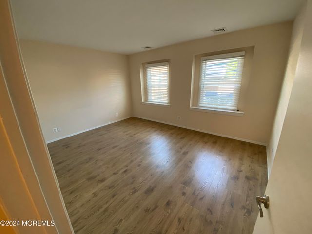 69 1st Avenue, Atlantic Highlands, NJ 07716